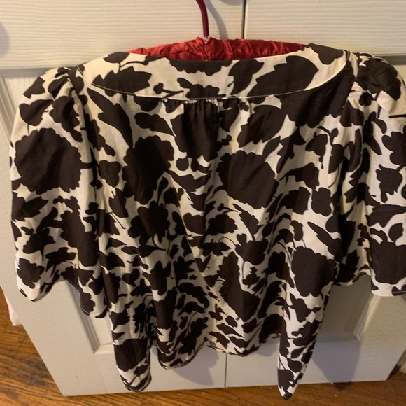 Ann Taylor Factory Flutter Floral Print Blouse - Picture 2 of 7